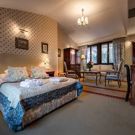 Hotel Grodek