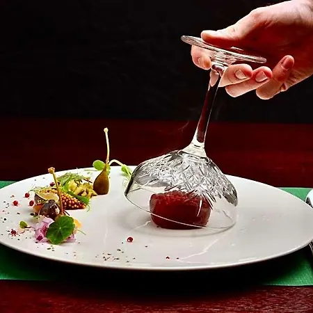 غروديك فندق 5*